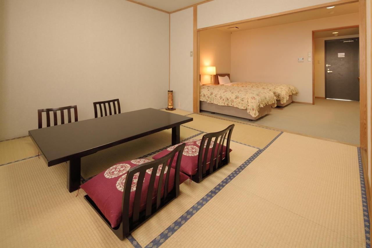 Hotel Sanazawa-No-Mori Numata  Zimmer foto